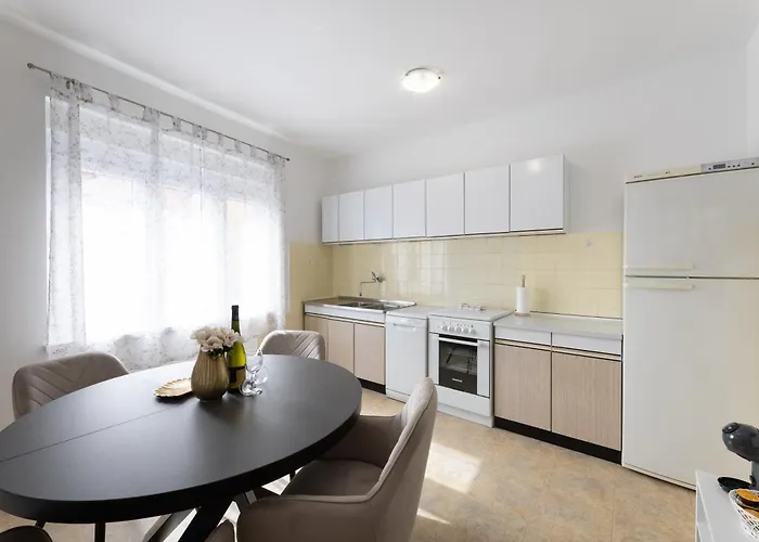 To & Old Town Apartment Split