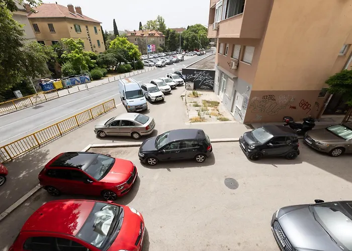 Apartment To & Old Town Split