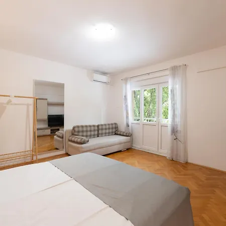 Apartment To & Old Town Split