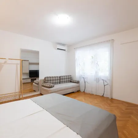 To & Old Town 스플리트